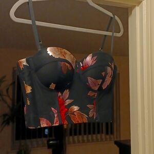 Cute corset cropped top!